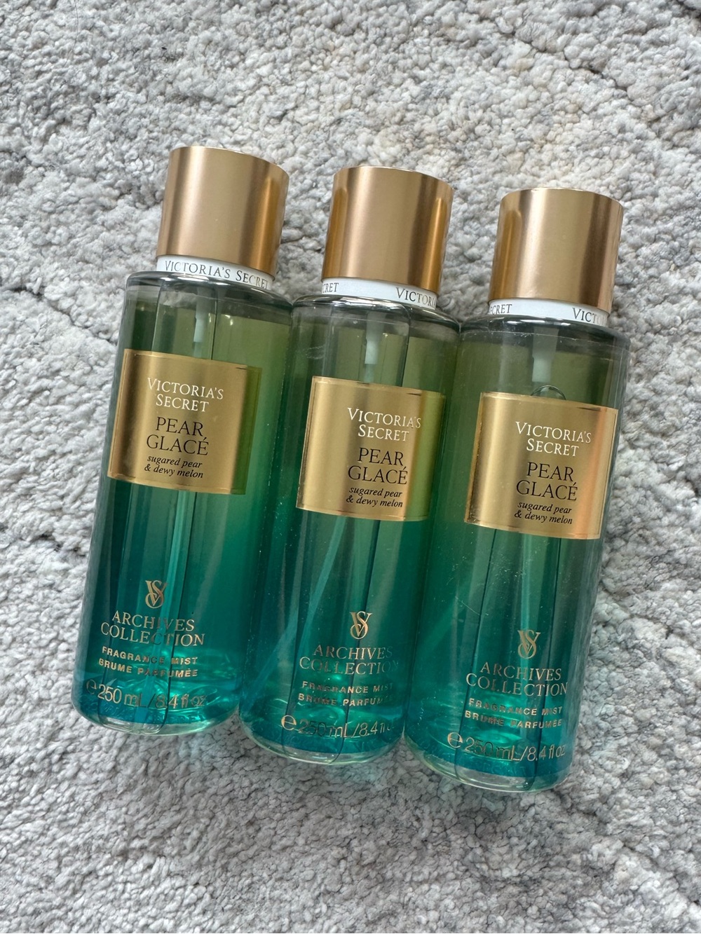 Victoria Secret- pear glace fragrance mist